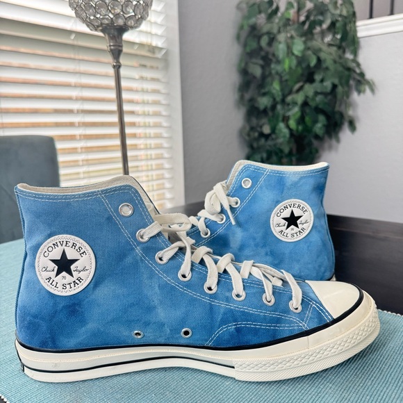 Converse Chuck Taylor High Top Sneakers size 11.5 - Picture 3 of 8